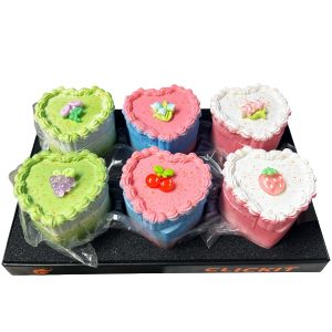 Clickit Magnetic Heart Shape Cake Grinder 6ct