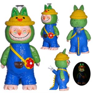 8" Labubu w/ Clothes Water Pipe (Box 75)